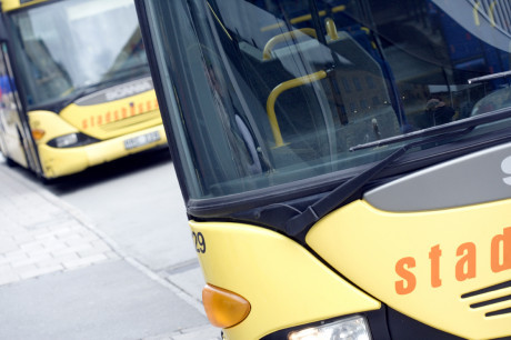 Gula stadsbussar i G&auml;vle fr&aring;n 13 juni. Foto: Stadsbussarna