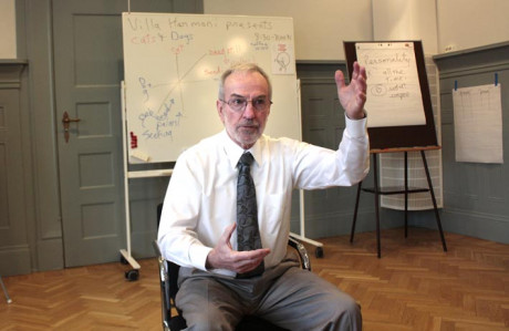 Michael Grinder visar kroppspr&aring;k