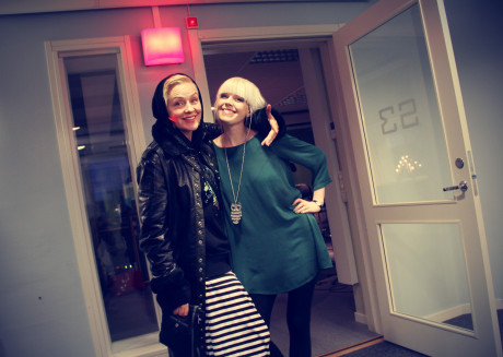 Regina p&aring; plats i radiohuset. Foto: Martin Svensson/SR P4 G&auml;vleborg